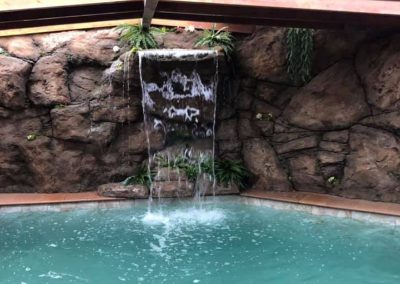 cascada-artificial-400x284