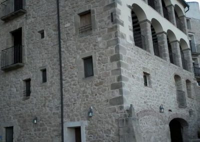 rehabilitacion-de-fachada-de-piedra-natural-400x284